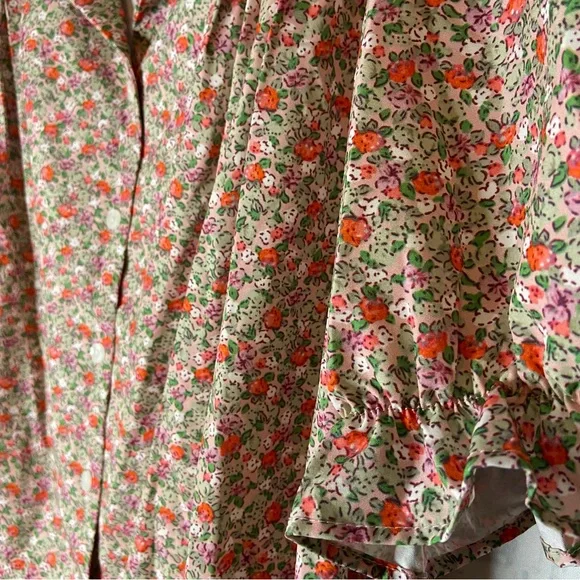 DAZY Short Sleeve Blouse with Vintage Floral Print Size XL - Picture 5 of 7